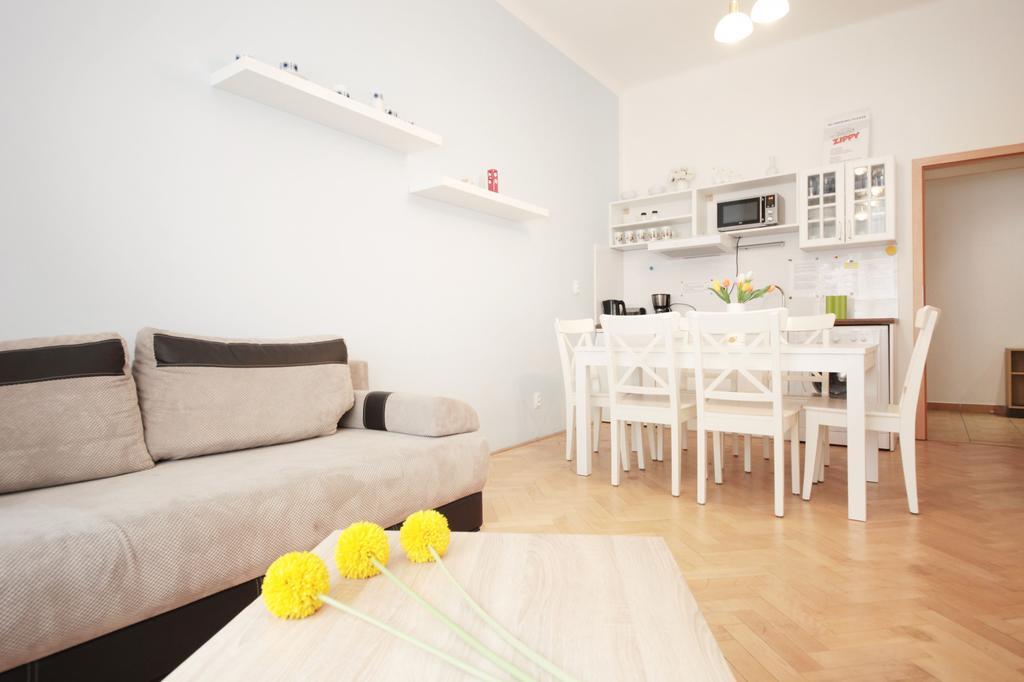 Condo In Vinohrady Прага Экстерьер фото