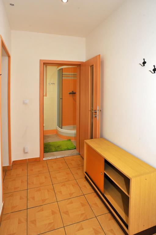 Condo In Vinohrady Прага Экстерьер фото